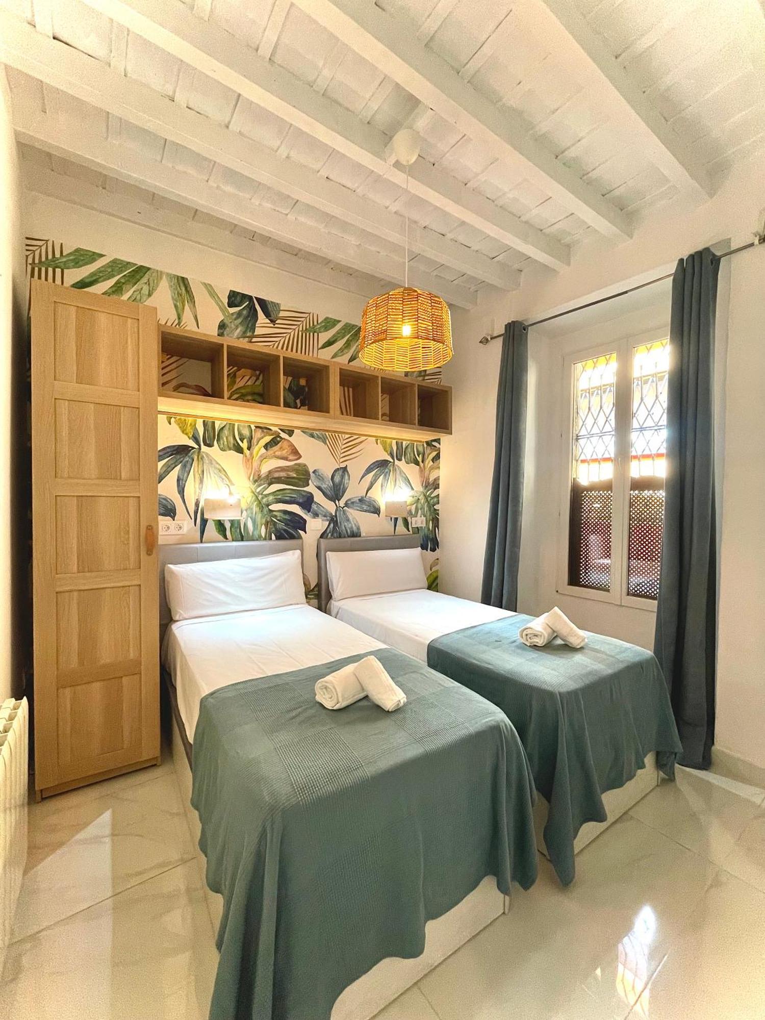 House -Rooftop&Jacuzzi -Stayinseville Exterior photo